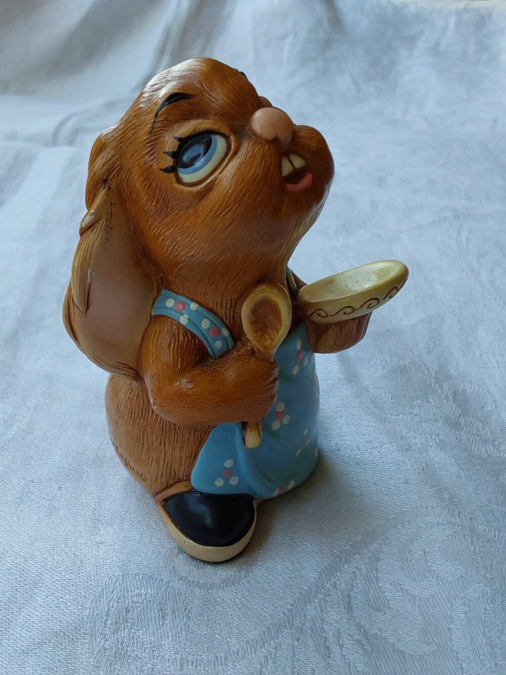 Pendelfin rabbit figurine Oliver the cook very cute